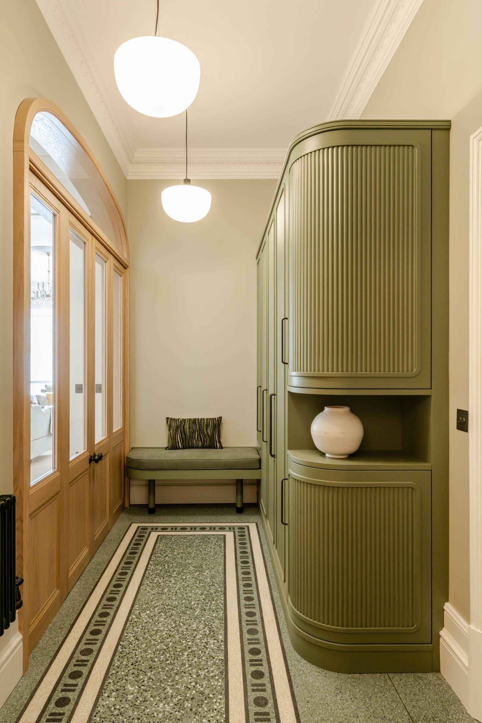 Huntsmore project business and interiors