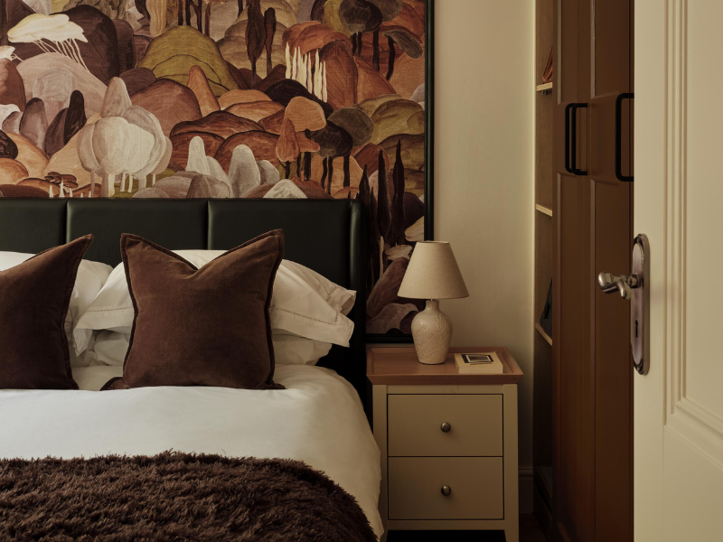 tina iyamu’s designs business and interiors member